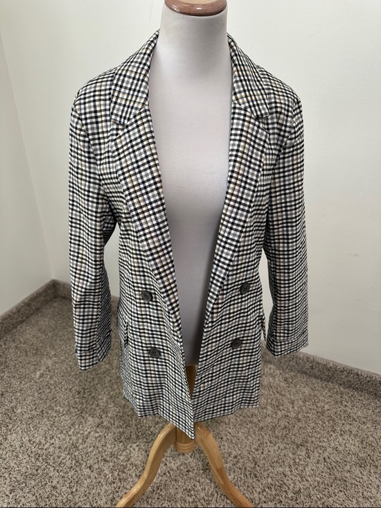 Love Tree Jackets & Blazers - 🍐 Love Tree Blazer